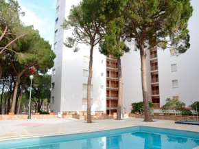 Apartment in Pals near sand beach